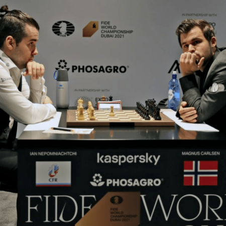 Чемпионаты мира по быстрым шахматам и блицу 2024: Карлсен снялся с турнира, Эригайси, Харика и Хампи среди лидеров после 2-го дня